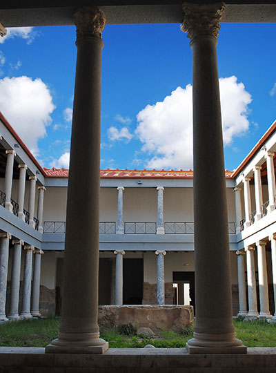 Historical sites - Casa Romana